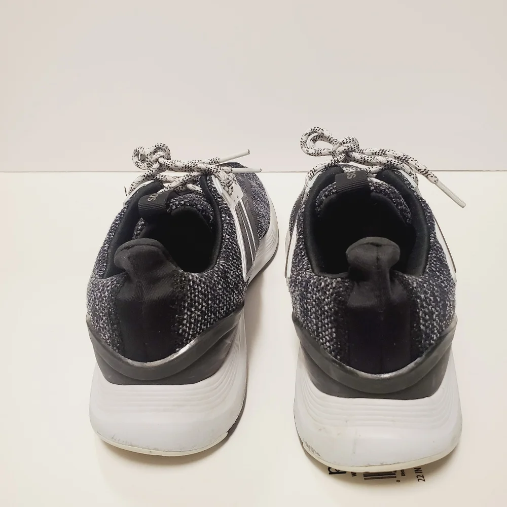 Adidas Adiwear (white/blue) Size :9
